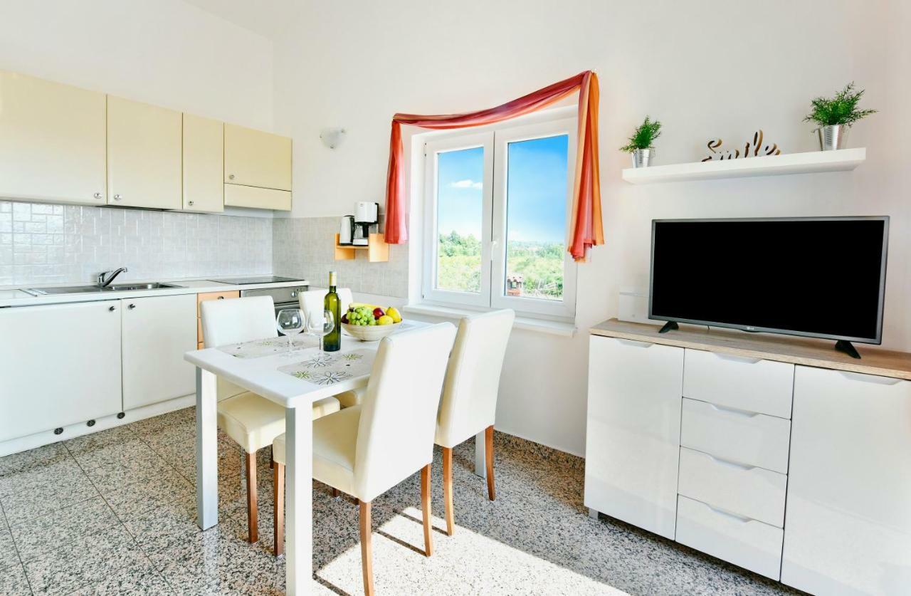 포레치 Apartman Del Mar 아파트 외부 사진